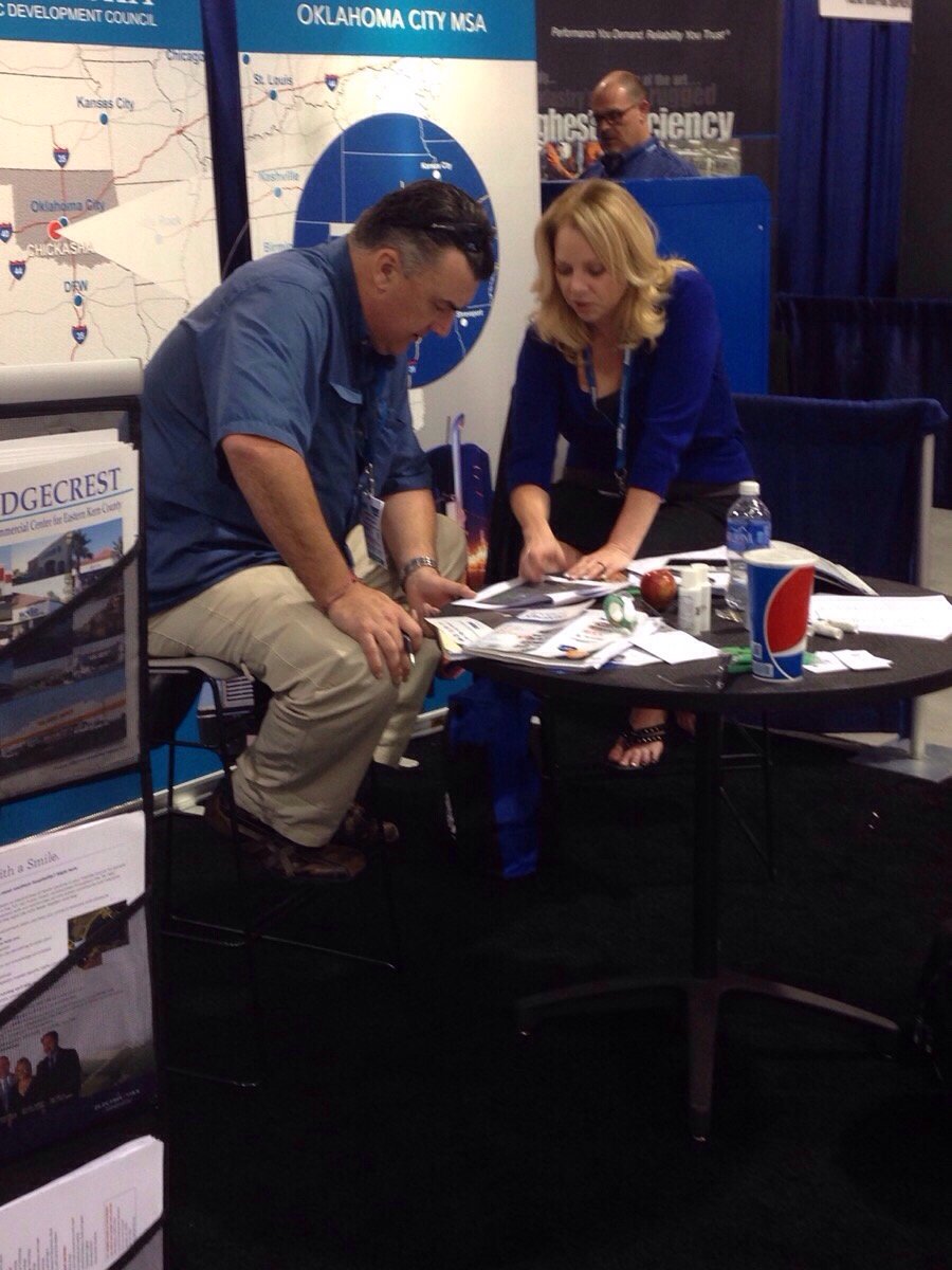 RoboticsIndustr's tweet photo. Christy Elkins of #ChickashaOk and the CEO of #Harmonmedicalsupply talking about potential sites. #UBMwest https://t.co/LYslPMhIzv