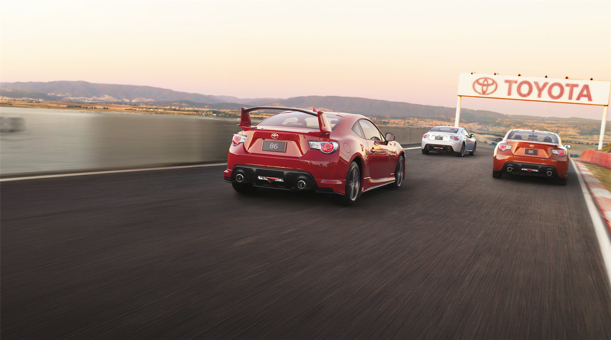 Toyota_Aus's tweet image. The Toyota 86’s favourite @kanyewest song? ‘POWER’ of course! 💪#TLOP #TheLifeOfPablo