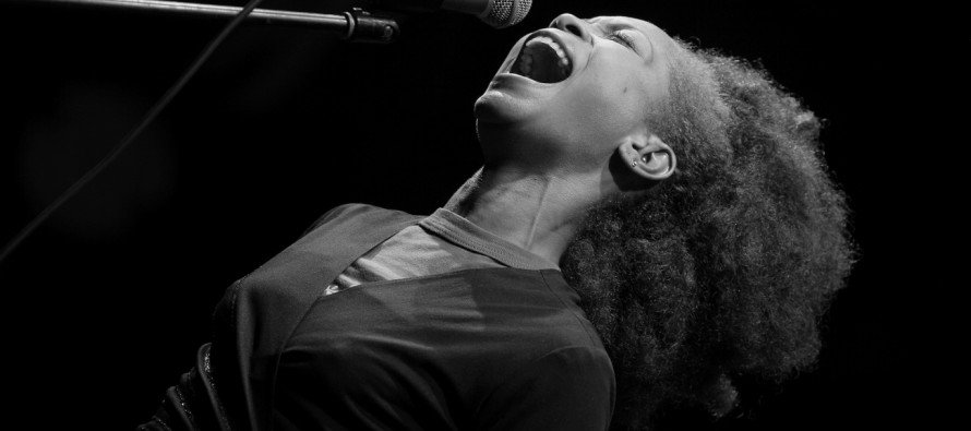 NRattiMusic's tweet photo. Are Neo Soul and Jazz Shining in Today’s Hip-Hop? https://t.co/YX9Yunoinh #music #jazz #entertainment https://t.co/XDXmoSb0Q9