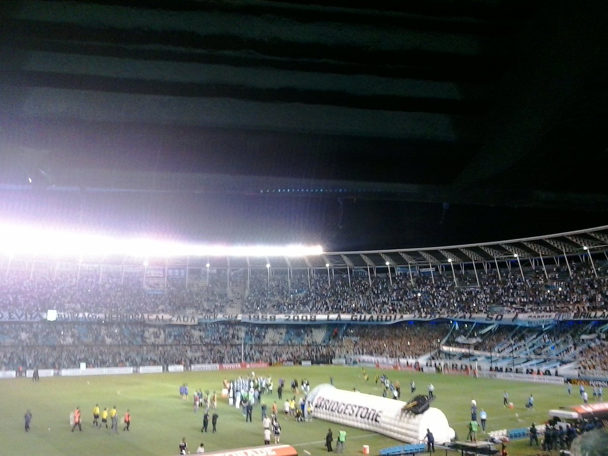 RacingClub's tweet photo. #RacingPuebla ¡El sueño continúa! https://t.co/9prc2euEvv