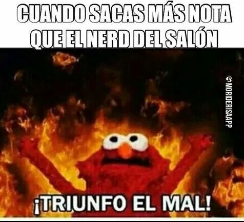 Rafflestty's tweet image. En clase de pociones XD