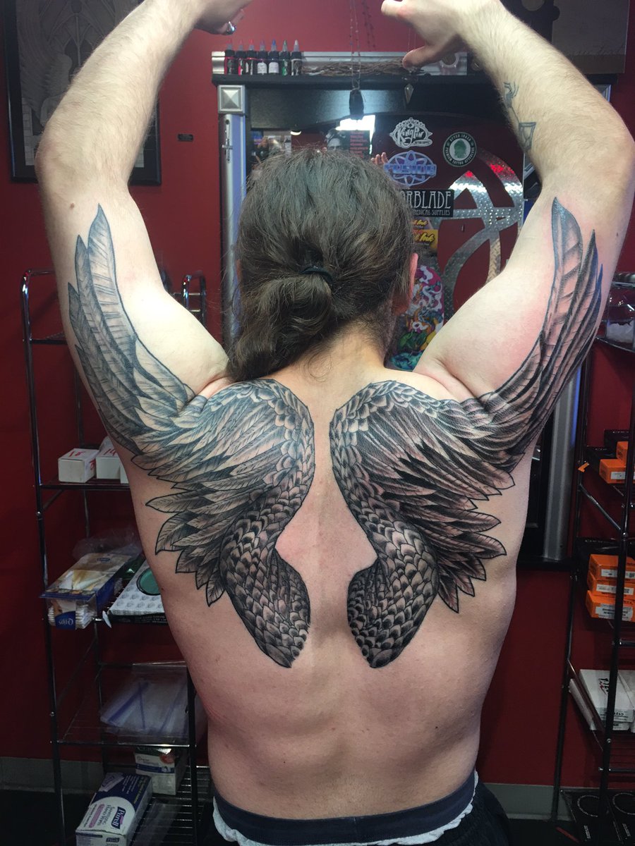 QualityInkTatoo's tweet photo. Leon Alderette's work #leonalderette #qualityinktattoo#awesomewingtattoos https://t.co/LMy2iW0CWE