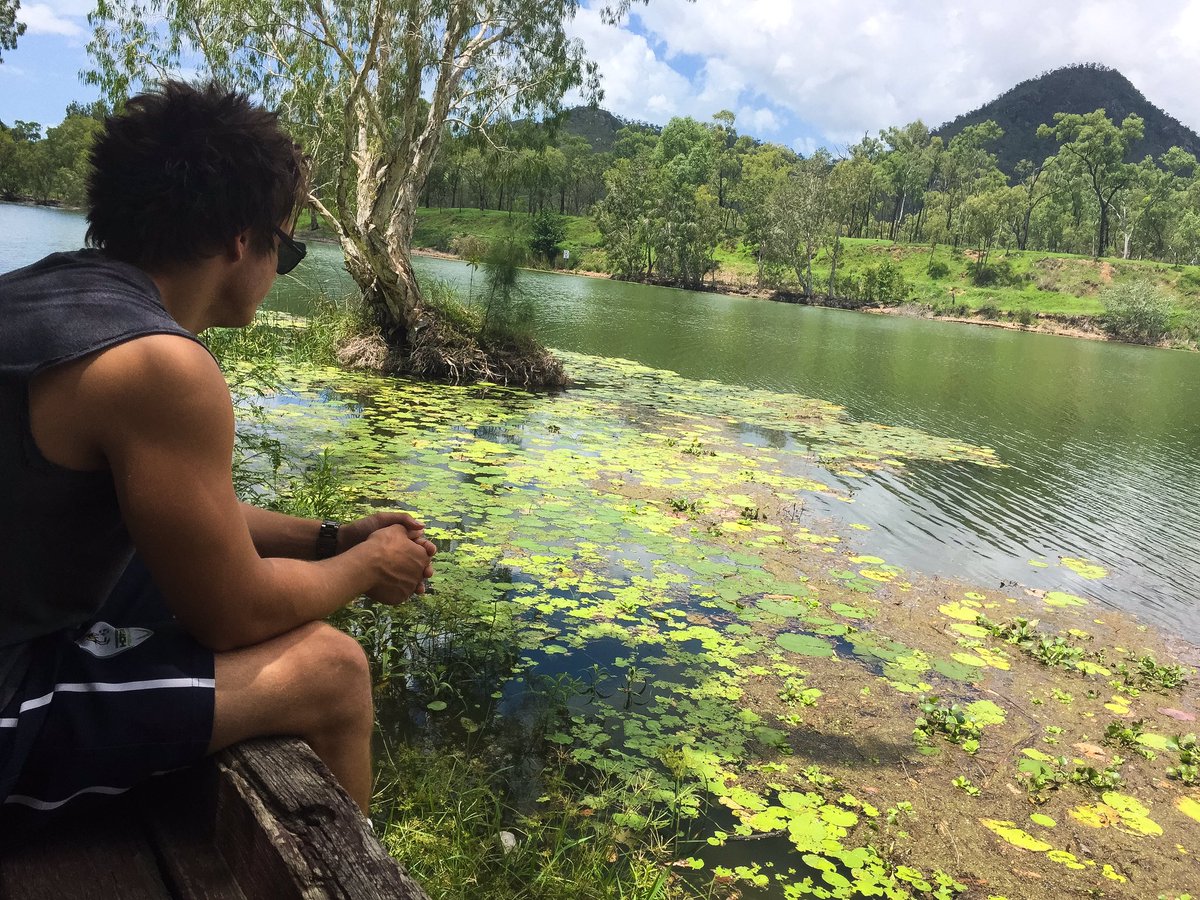 Join me at 8pm Sydney time on twitcam! ; ) the link will be posted just before I start...