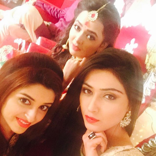 Shaadi wala ghar :)