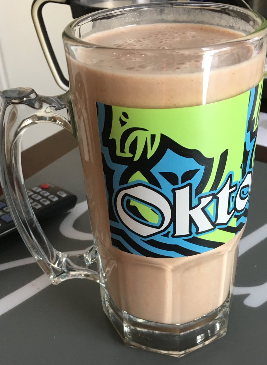 LoyalDistrust's tweet image. #epicshake #getbig #eatbig #monstershake @BodyBeast