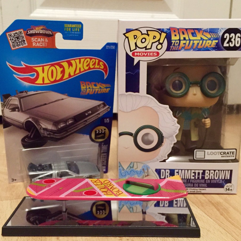 Get_it_write's tweet image. New finds added to our @BacktotheFuture collection!  Thanks @lootcrate &amp;amp; @hotwheelsofficial #timehascometoday 🎬⚡️