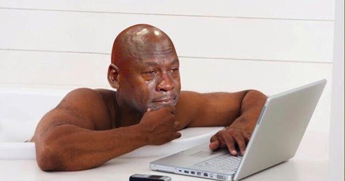 ilovecoffeesm1's tweet photo. When you stayed up past midnight waiting for The Life of Pablo. https://t.co/YDea82YcGY