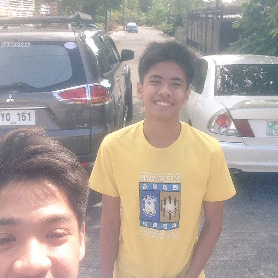 troymuycs's tweet photo. Roadtrip w/ the mahn💯🚗🚙 @BriannEduardoo #SUAwhat #LancerGSR https://t.co/jlzhFWzRdv