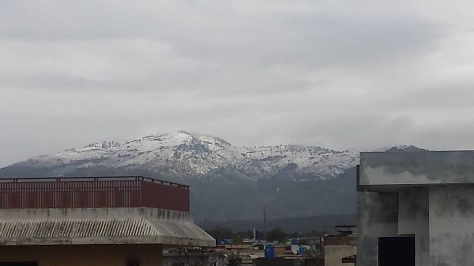Sundas_jamel's tweet photo. Margalla Hills Beauty.
Snowfall :) Really amazing.

#Islamabad https://t.co/DDrg82pQ66