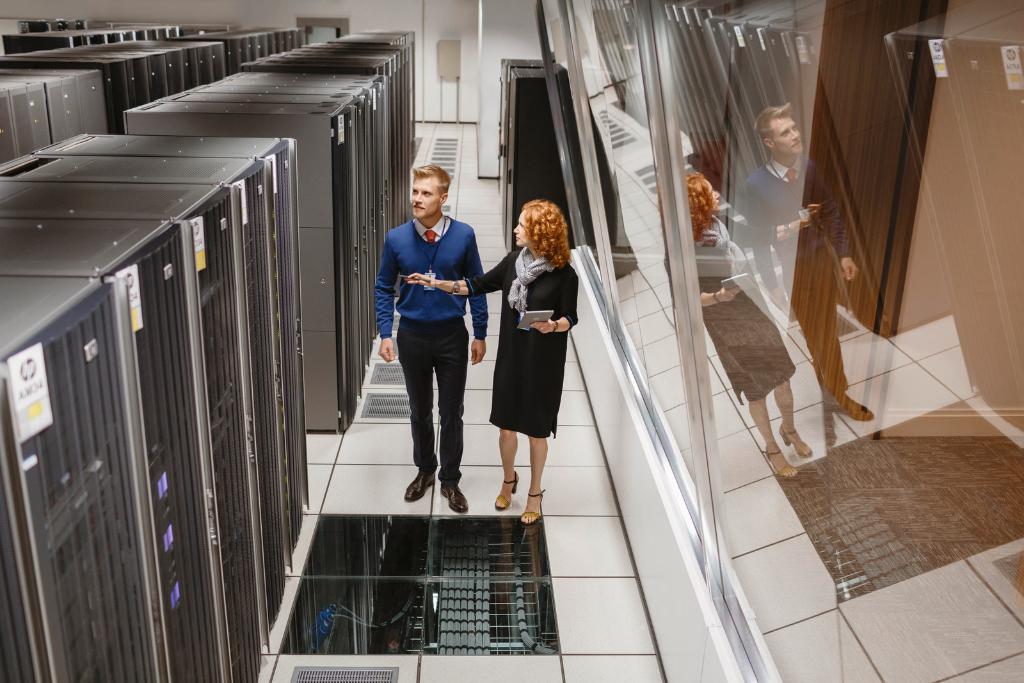 HPE_France's tweet photo. Un datacenter personnalisé et simple pour plus d'efficacité #DataCenterCare https://t.co/uOu2Uzw4nL https://t.co/gQPC6scG5B