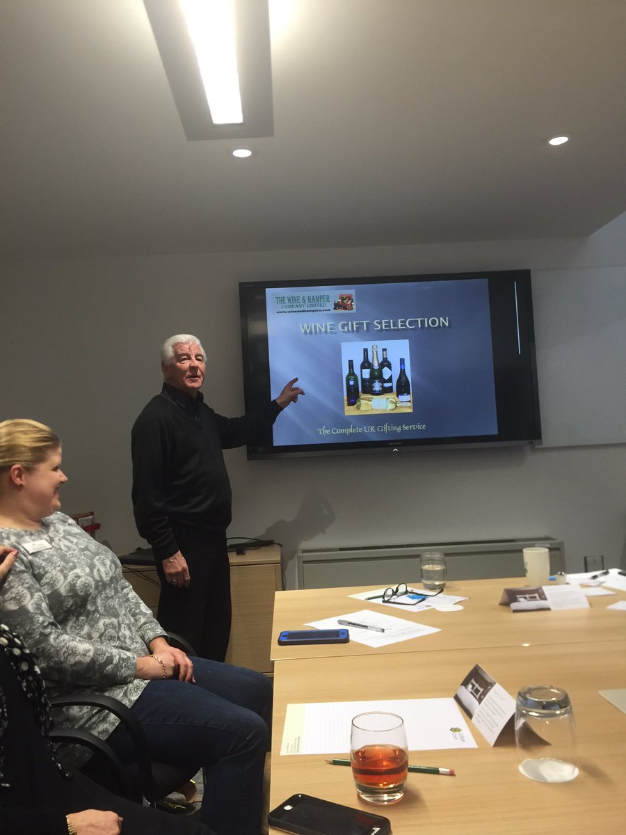 workingbrekkie's tweet photo. I think this photo was posed!! @TheLeicsVenue @WineandHampers #leicesternetworking https://t.co/tlDw2GMoLX