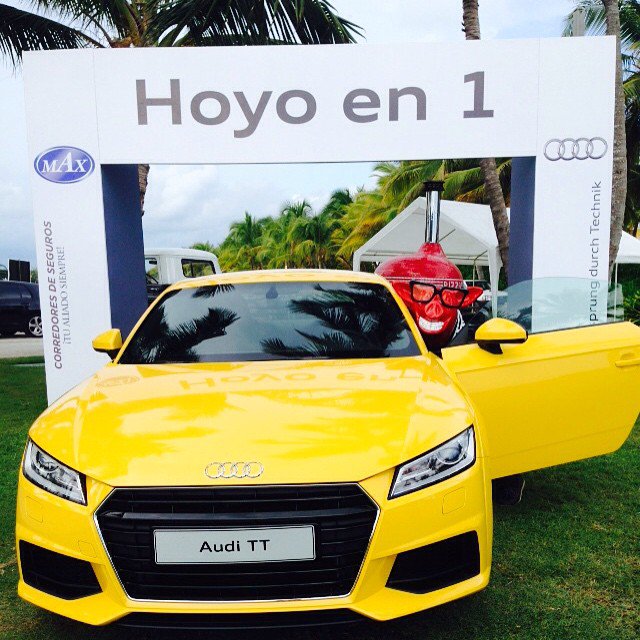 AudiRepDom's tweet photo. Un #ThrowBack de cuando estábamos en Tortuga Bay en el Torneo de golf Mitre! #tbt #AudiRD #Audi #TT #Mitregolf https://t.co/uIPnNtX9PD