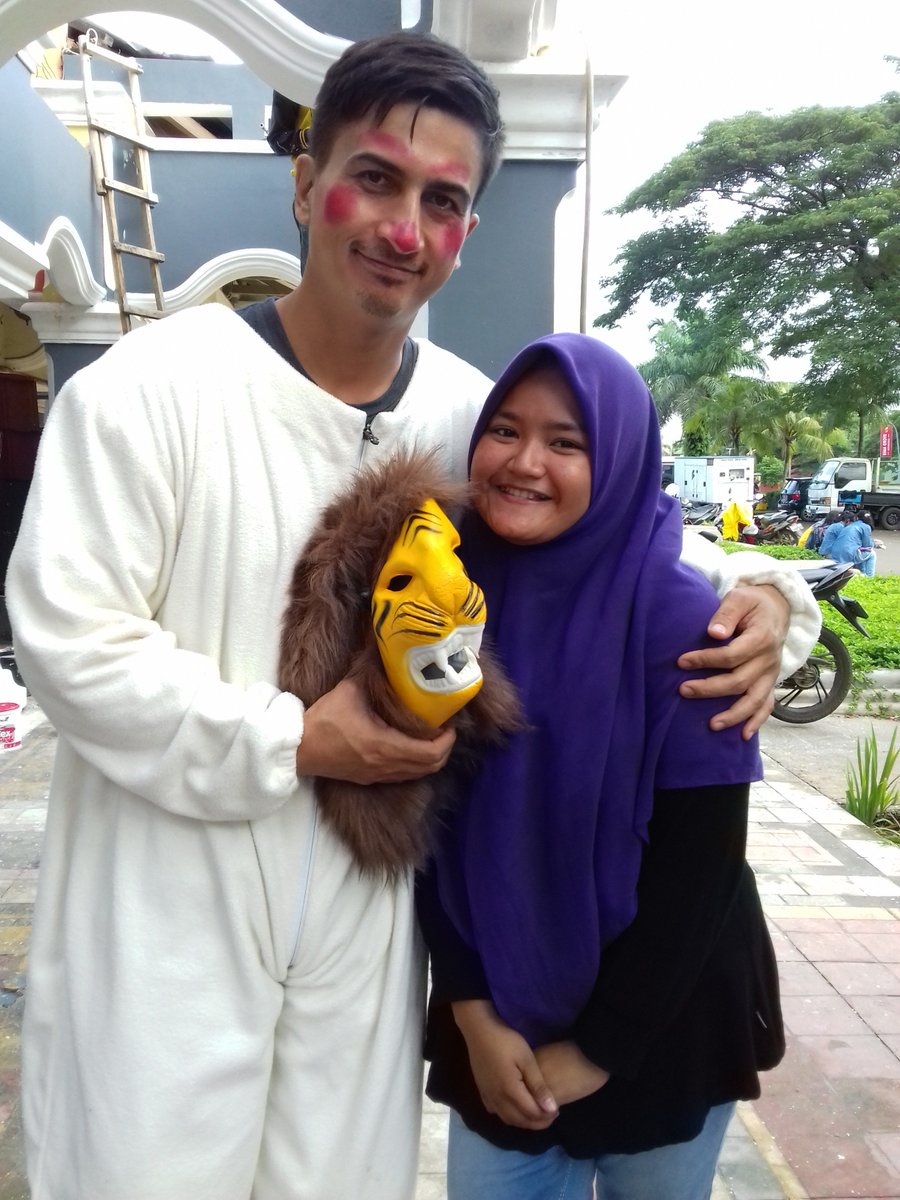 latepost wift om <a href="/erwincortez17/">Erwin Cortez</a> .. berharapsih om galupa hehehe 😂😭