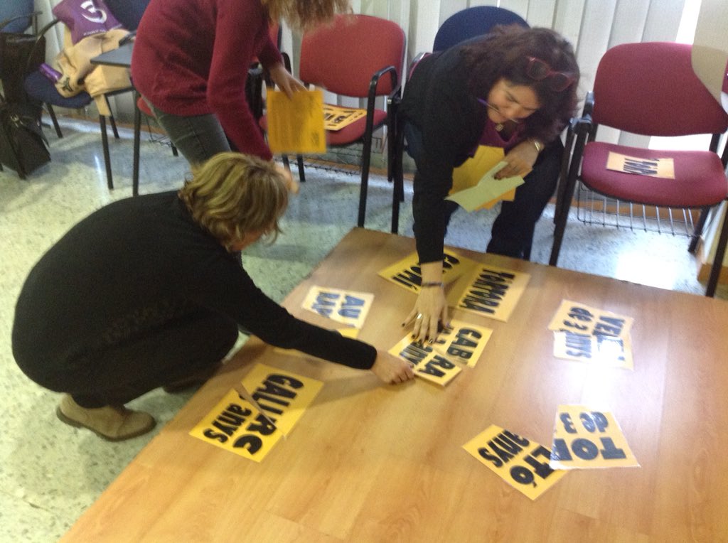 juanjofdezsola's tweet photo. Les mestres de l'Escola de #Pastoral #EdP8 triomfant a la BiblioGimcana. Encreuats, recorreguts... poden amb tot! https://t.co/gOeNjJLMRu