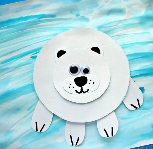 Dan de echte kou maar in huis halen! #Knutsel deze lieve ijsbeer! #winter #diy #kleuter gespotvoorjou.nl/ijsbeer-knutse…