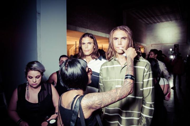 CraigPort's tweet image. Backstage with the #PORTSQUAD xcp

Thanks to Between 10 and 5 and photographer Neil Roberts ift.tt/1IXXi7O