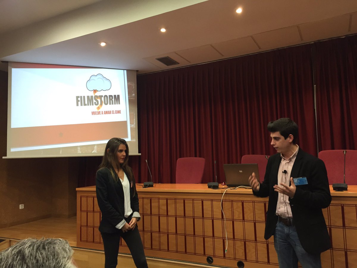 AlejandroAntona's tweet photo. Buen comienzo de vuestra presentación @Films_Storm #creatividad #NoTodoEstáInventado #Emprendimiento @LabProCom https://t.co/ZEDYsGGMsi