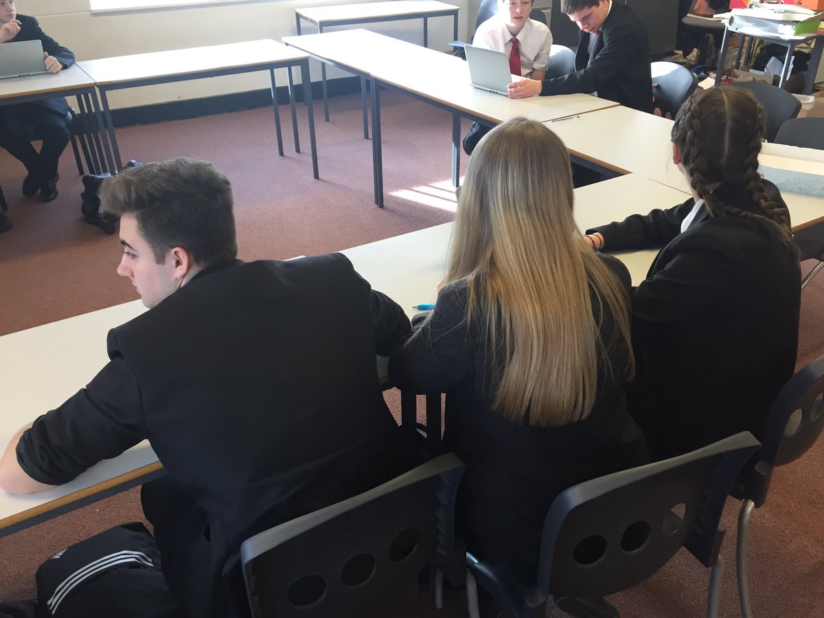 HylandMcCabe's tweet photo. @SaxmundhamFS Y11 engaging in their 'walking talking mock' #english #gcse https://t.co/BffYBBzSQZ