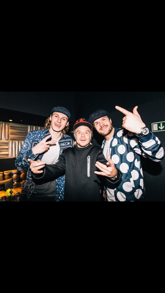 Edareidenkaa dominoimassa 🔥 <a href="/SiimLiivik/">Siim Liivik aka Märkä Simo</a> &amp; <a href="/RoopeHintz/">Roope Hintz</a>