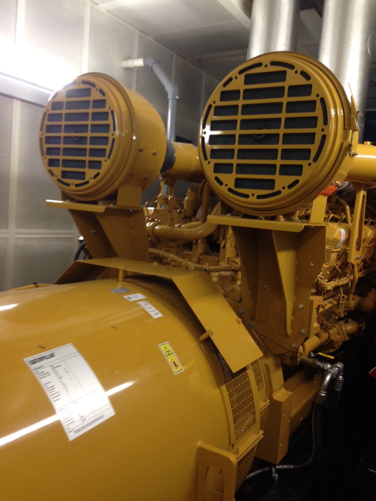 LivingFuels's tweet photo. This is one of the engines we use to create clean power with our filtered used cooking oil #recycle #cleanenergy https://t.co/DLYDcFX2Rp