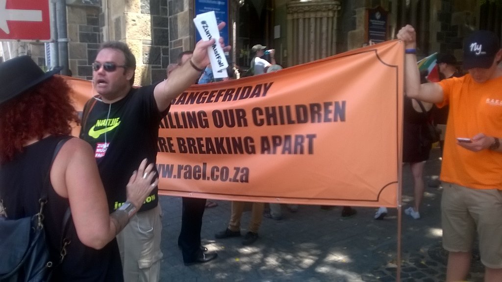 CorneliusJ_'s tweet photo. #ZumaMustFall protest gathered in Green Market Square. Expected to end at Grand Parade. https://t.co/7SxAhtjmtz