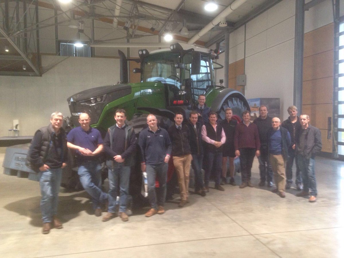 CrawfordsMach's tweet photo. Great customer #Fendt trip to the #FendtFactory! #LeavingAnImpression https://t.co/01b5Kz00gD
