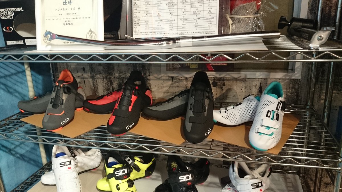 cycleZ2015's tweet photo. fi'zi:kのビンディングペダルシューズを
入荷いたしました！✨
オシャレで履き心地もなかなかです！
ぜひ見に来てください！ https://t.co/Ba2yIosyR0