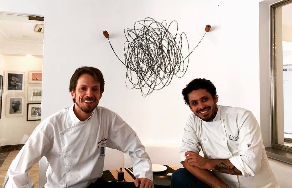 Podemos presumir de tener un <a href="/javicalleja/">Javier Calleja</a> 😀 @cacmalaga <a href="/oleocac/">Óleo restaurante</a> muy felices !! Gracias 😀😀😀 #arte #malaga #urbanart …