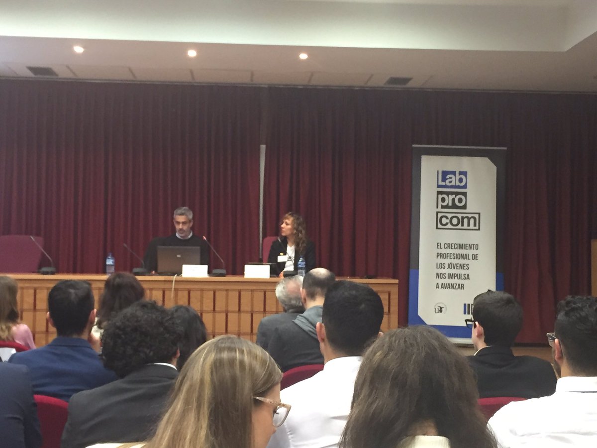 Conferencia de José Pacheco sobre la innovación y el emprendimiento en comunicación. #Proyeccom16 #Enclavedegala