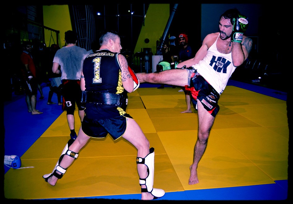 vmartialartsp's tweet photo. RT https://t.co/UspoNRgRfo HM Muay Thai Training Session with Muay Thai Coach Jason
JASONWOODHAM
#onlyathm #hm #m… https://t.co/aXk3O109xI