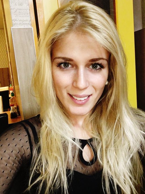 Some moments of my life after Christmas 😘😘 https://t.co/YzEV1bFOH0