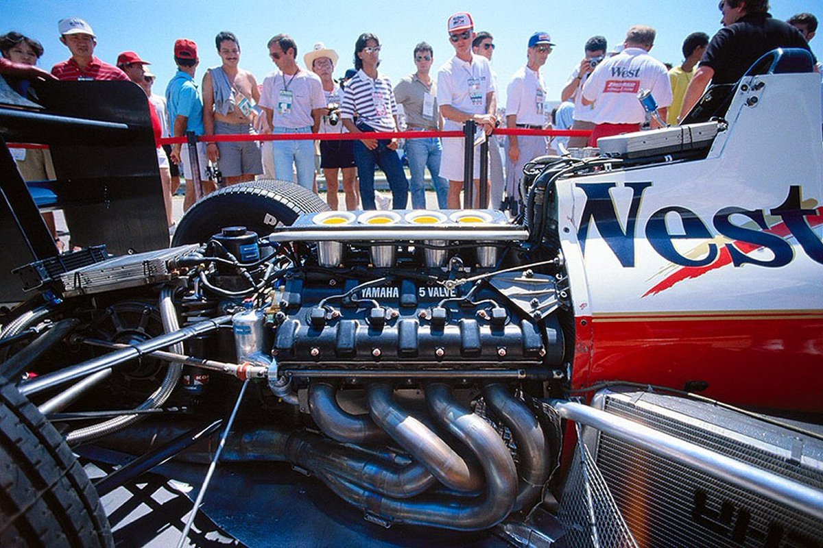 Самый мощный двигатель. Yamaha Formula 1 engine. Yamaha v8 engine. Yamaha 4.4 v8. Мощные атмо моторы.