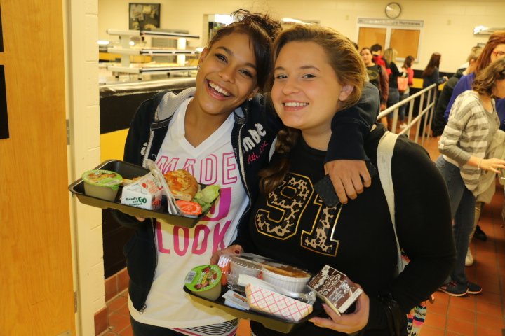 CitFoodServices's tweet photo. Happy Hurricanes....another example of the dedicated cafeteria staff from Citrus High School. https://t.co/PNBhnCpQre