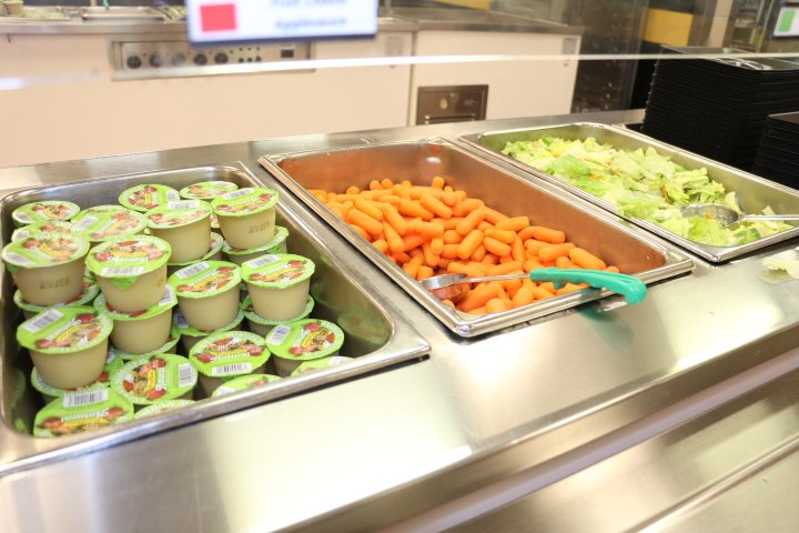 CitFoodServices's tweet photo. Happy Hurricanes....another example of the dedicated cafeteria staff from Citrus High School. https://t.co/PNBhnCpQre