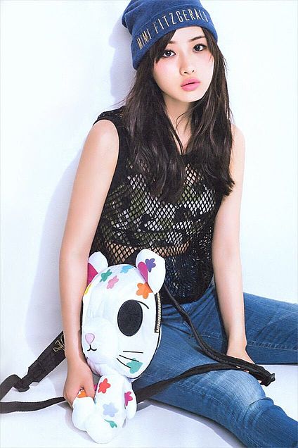 こ בטוויטר 目標 石原さとみﾁｬﾝみたいな理想体型になりたいです 157ｾﾝﾁ 45ｷﾛ 身長伸ばして 体重落とします 一緒にダイエットがんばってくれる人rt ダイエッターさんと繋がりたい T Co 8qyebwnxzg