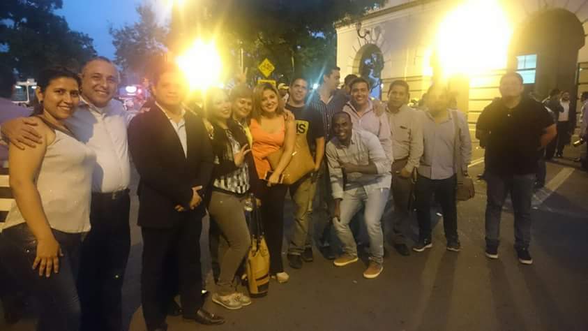 NathalieTenguel's tweet photo. #amigosrevolucionarios #losdesiempre #alerta10f Lo q s contigo @MashiRafael es con nosotros!  @35apd4gye @apguayas https://t.co/FMzBzVGPF6