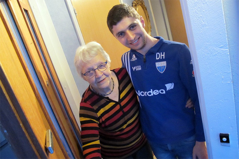 "De bortglömdas ansikten" - om livet på  Sveriges mest journalistisolerade ort. bit.ly/20NyxU1