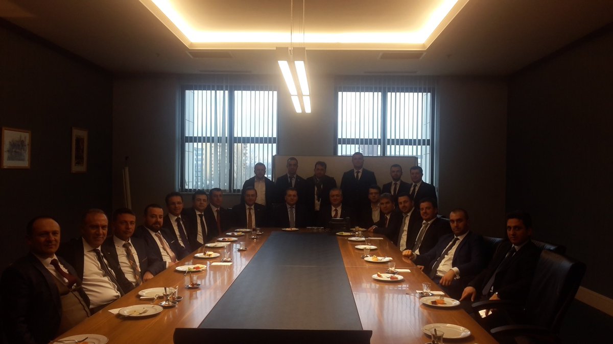 tevfikdemirhan's tweet photo. Ak Parti Gençlik Kolları Genel Başkanı Melih Ecertaş Hemşehrimizi ziyaret ettik https://t.co/wOteprNp9Z