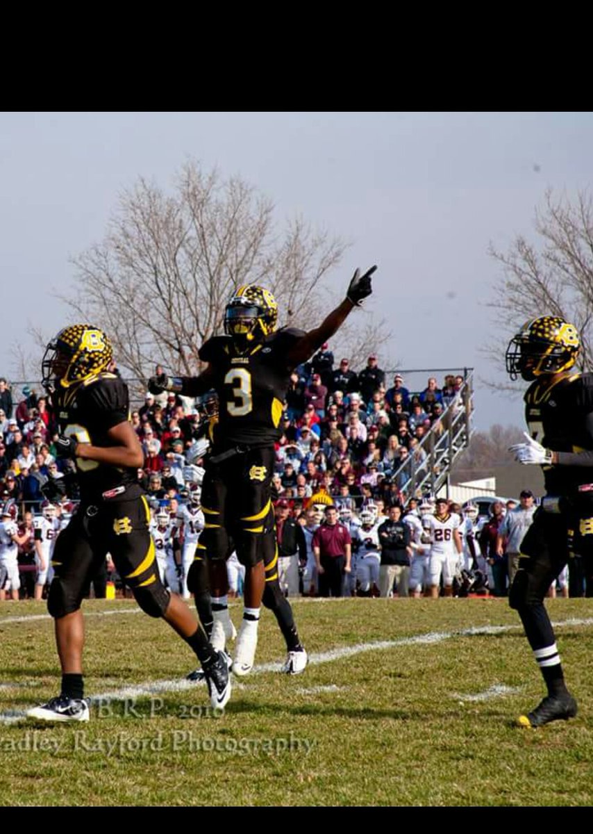 MIKE_JORDAN41's tweet image. TBT with my bro's @DeeJayCam02 @ShortChief314 #WeStillAtIt