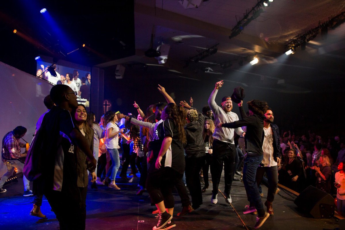 julie_mironchuk's tweet photo. LAST NIGHT OF #SEUCONF WAS EPIC! No words!!!! https://t.co/dqaNBdxFli