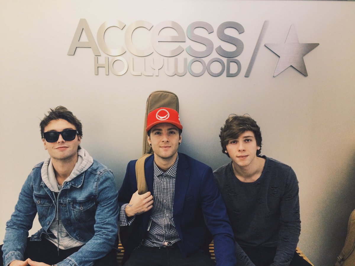 EmblemThree's tweet photo. Just had an amazing interview with @accesshollywood! You can check it out Saturday night on NBC! https://t.co/51myYEZUga