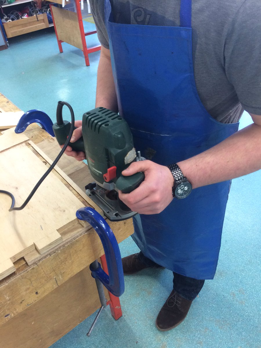 JCSTechDep's tweet photo. John is busy making his speaker cabinet for Product Design @JohnColetSchool #creativity #GCSE #ProductDesign #music https://t.co/4UqA5GYWIo