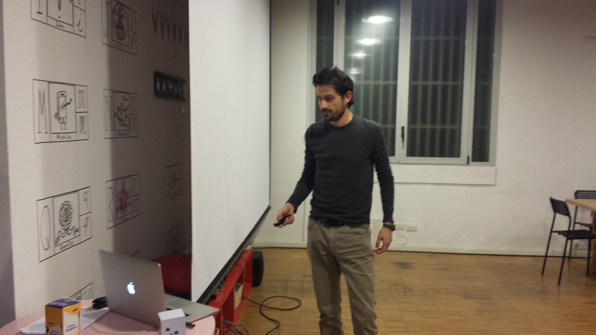 UXbcMi's tweet photo. Grazie a @stirpedoro siamo quasi pronti per il workshop #uximpro Ci vediamo alle 19 e alle 20 si parte! #uxbcmi https://t.co/LQpvGtaIia
