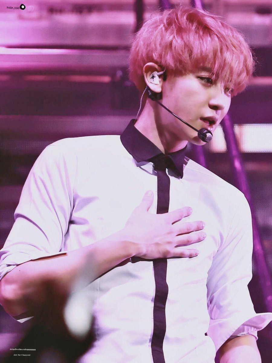 1WeAreOne2's tweet photo. #찬열시 ❤️❤️ https://t.co/swBXy1qeKE