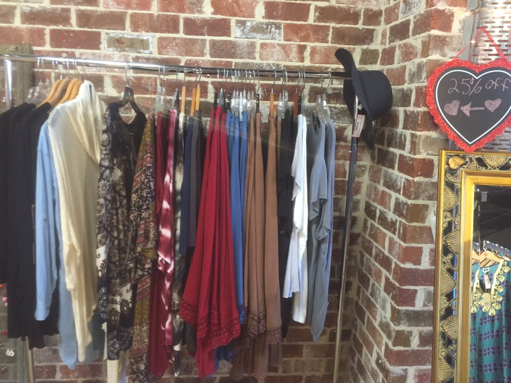 dreams_SAT's tweet photo. Having some great sales here at She's All That!!!😍😍😍😍😍 https://t.co/lVVDrYFsUA