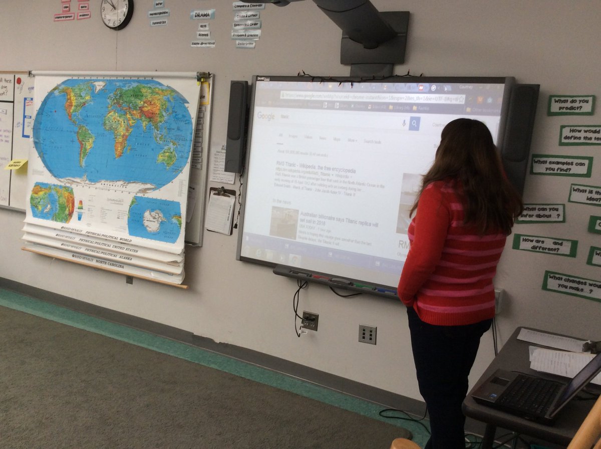 rashkislibrary's tweet photo. Co-teaching #WebsiteEvaluation w/ Mrs. Webster to @5thGradeRaptors #TableTexting #Summarizing #DigitalCitizenship https://t.co/sYLterDgpt