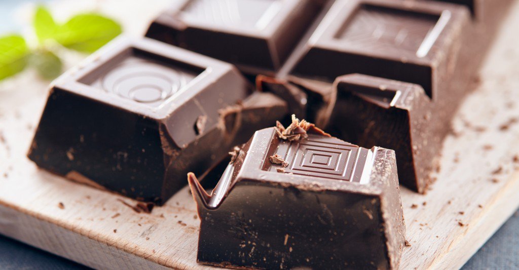 swiftwick's tweet image. Don't skip the chocolates for your Valentine! Fueling with chocolate may increase fitness: bit.ly/1PFF4Wc