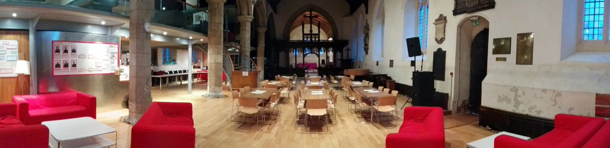 ReadingSoup's tweet photo. It's happening! #rdguk #readingsoup https://t.co/2yGrsLAhMj