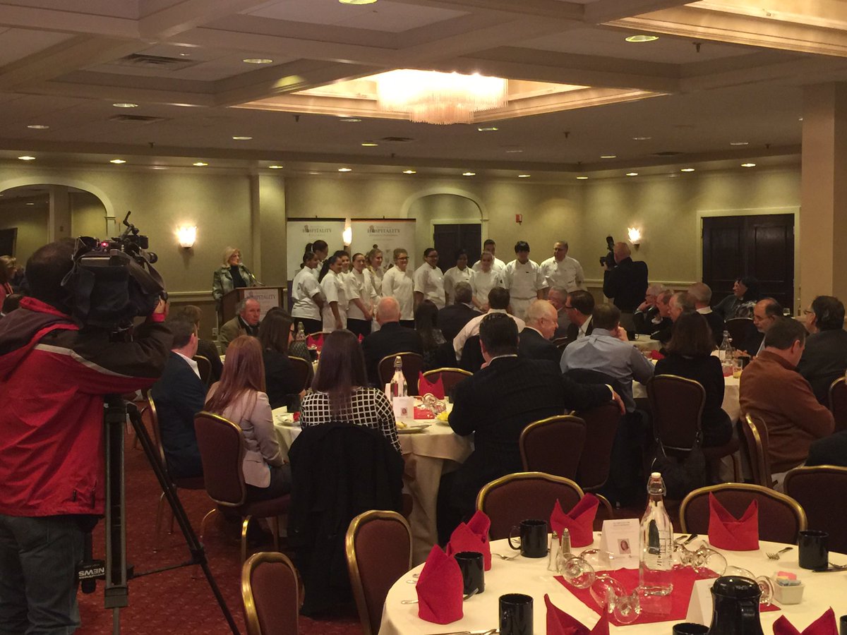 RIHospitality's tweet photo. Newport Career &amp; Tech students are proud to help Senate President Paiva Weed serve our members! @HRSingleton https://t.co/AFoeXN2ybl