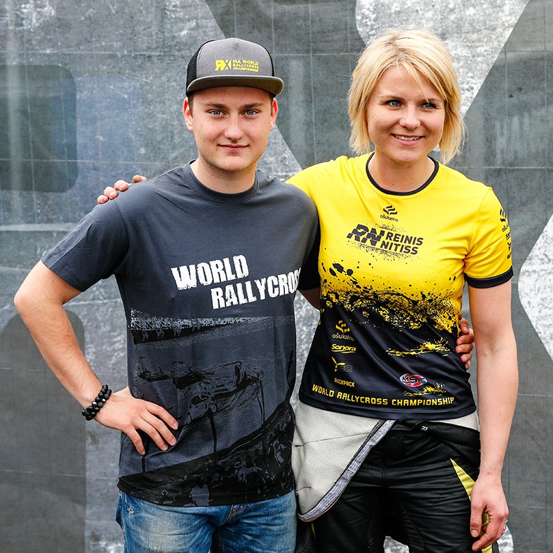 Head over to the #WorldRXShop for a whole range of t-shirts, hats + more!

worldrxshop.com